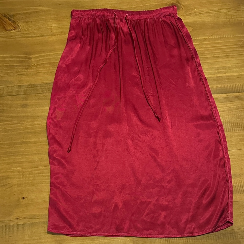Elegant Women's Pink Anthropology Skirt- Romantic, Timeless, Flowy, Glam